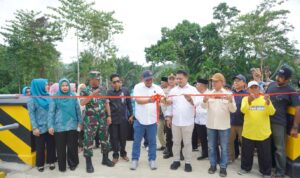 a229f44d-e136-4db4-be3c-1c4088ed4c91_copy_1372x915